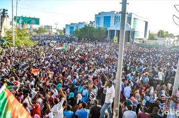 الشباب الأفريقي يستعد لنقل تجربة الثورة السودانية للخارج