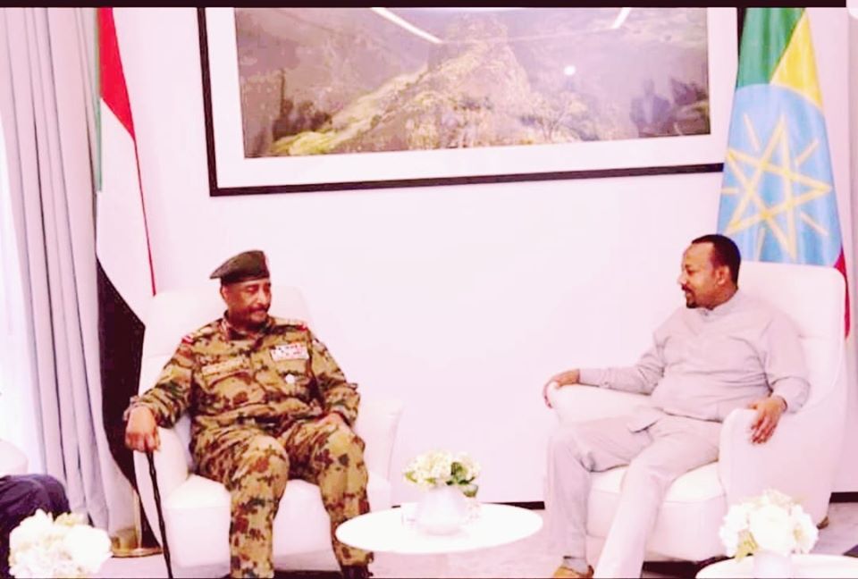 الوسيط الإثيوبي: التفاوض بين “العسكري” و”التغيير” سيتم من حيث توقف