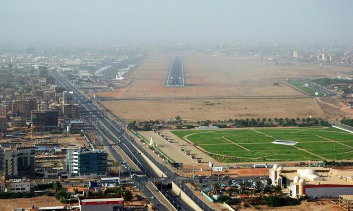 استئناف حركة الطيران بمطار الخرطوم بعد إكتمال صيانة المدرج