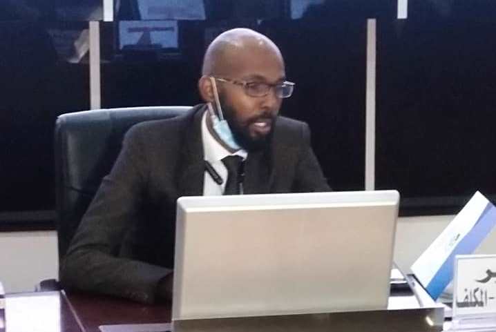 وزيرر الصحة الاتحادى اسامة